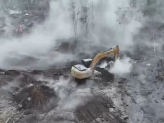 Pemprov Jatim Kebut Pemulihan Pascaaerupsi Semeru, Tanggul Rejali Mulai Diperbaiki