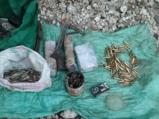 Warga Bojonegoro Temukan 113 Butir Amunisi di Goa Lowo Dander