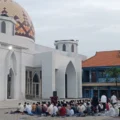 Harmoni Warga Surabayan Lamongan Jaga Toleransi Meski Beda Lebaran
