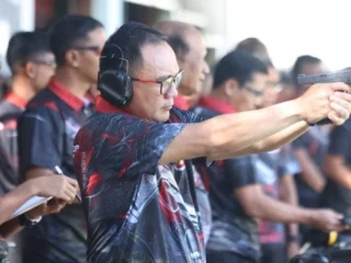 Wanti-wanti Kapolda Jatim kepada Anggota : Senjata Api Hanya Pilihan Terakhir