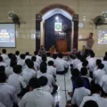 Polresta Sidoarjo Edukasi Pelajar Pentingnya Taat Hukum dan Hindari Radikalisme