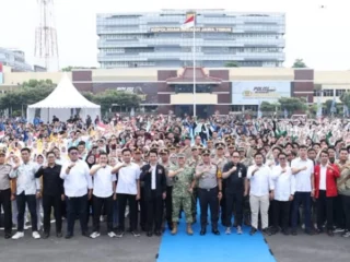 Ribuan Pemuda Deklarasikan Sumpah Persatuan dan Kerukunan di Polda Jatim